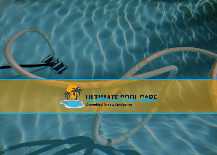 professional-pool-cleaning-by-pool-vacuum